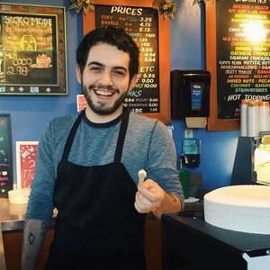 Meet your Posher, Jeremiah